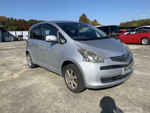 2010 Toyota Ractis