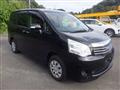 2012 Toyota Noah