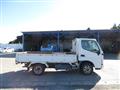 2003 Toyota Dyna Truck