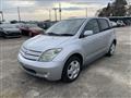 2005 Toyota IST