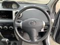 2005 Toyota IST