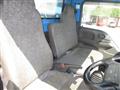 2002 Isuzu Elf