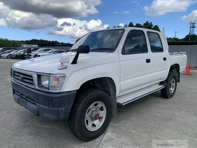 2000 Toyota Hilux Sports Pickup