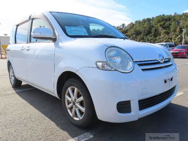 2012 Toyota Sienta