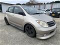 2002 Toyota IST