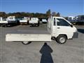 2005 Toyota Liteace Truck