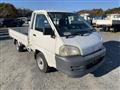 2005 Toyota Liteace Truck