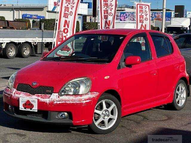 2004 Toyota Vitz