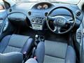 2004 Toyota Vitz