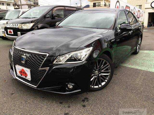 2013 Toyota Crown