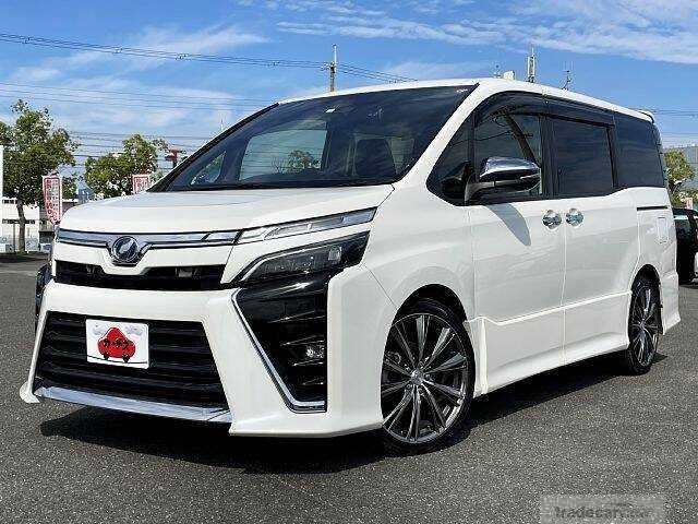 2018 Toyota Voxy