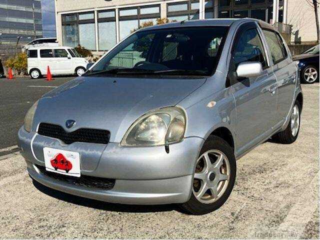 2001 Toyota Vitz