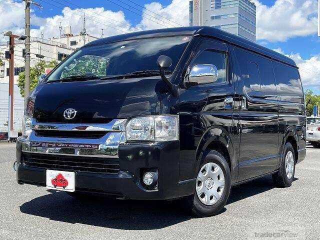 2014 Toyota Regius Van