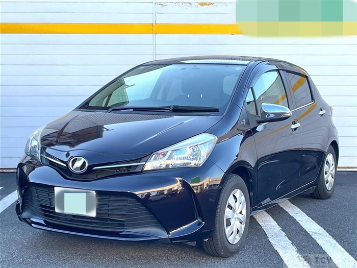 2015 Toyota Vitz