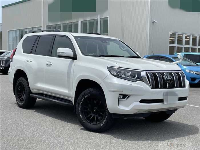 2021 Toyota Land Cruiser Prado