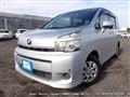 2010 Toyota Voxy