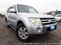 2007 Mitsubishi Pajero