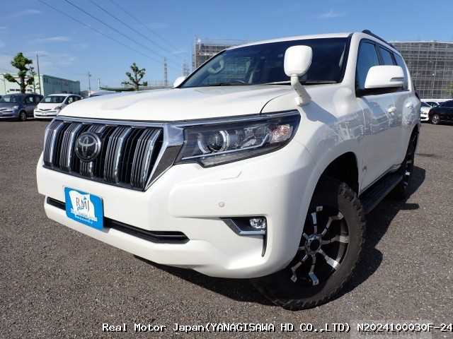 2018 Toyota Land Cruiser Prado