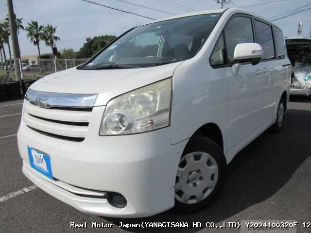 2007 Toyota Noah