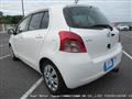 2006 Toyota Vitz