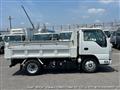 2021 Isuzu Elf Truck