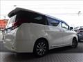 2015 Toyota Alphard Hybrid