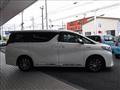 2015 Toyota Alphard Hybrid