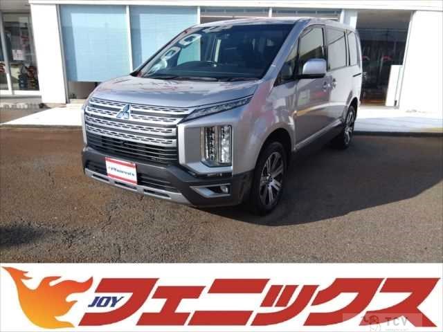 2019 Mitsubishi Delica D5