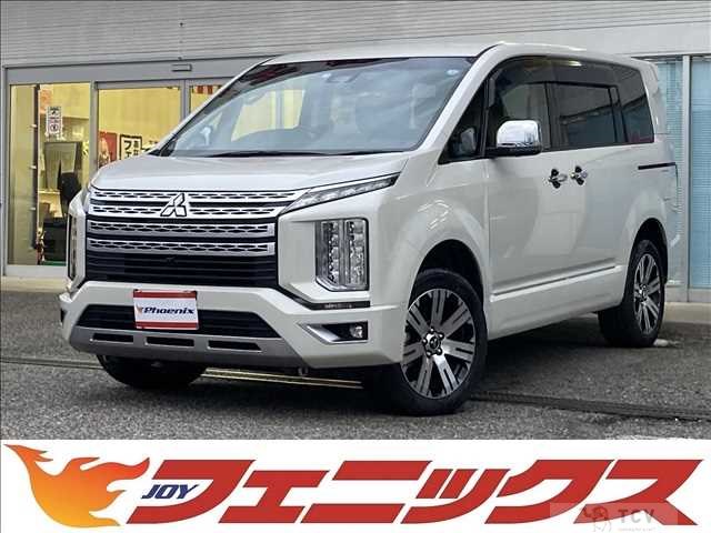 2019 Mitsubishi Delica D5