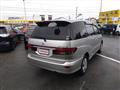 2005 Toyota Estima L