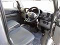 2013 Mitsubishi Minicab Van