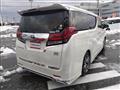 2017 Toyota Alphard Hybrid