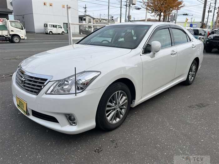 2011 Toyota Crown Royal Series